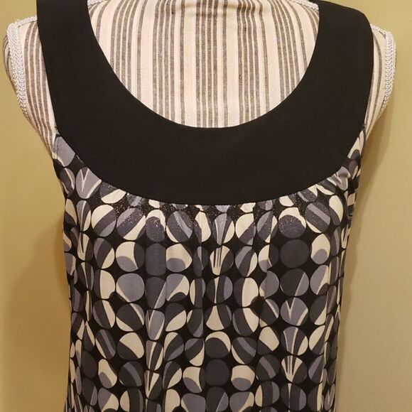 𝅺SHIMMERY party dress. Large. - Picture 2 of 7